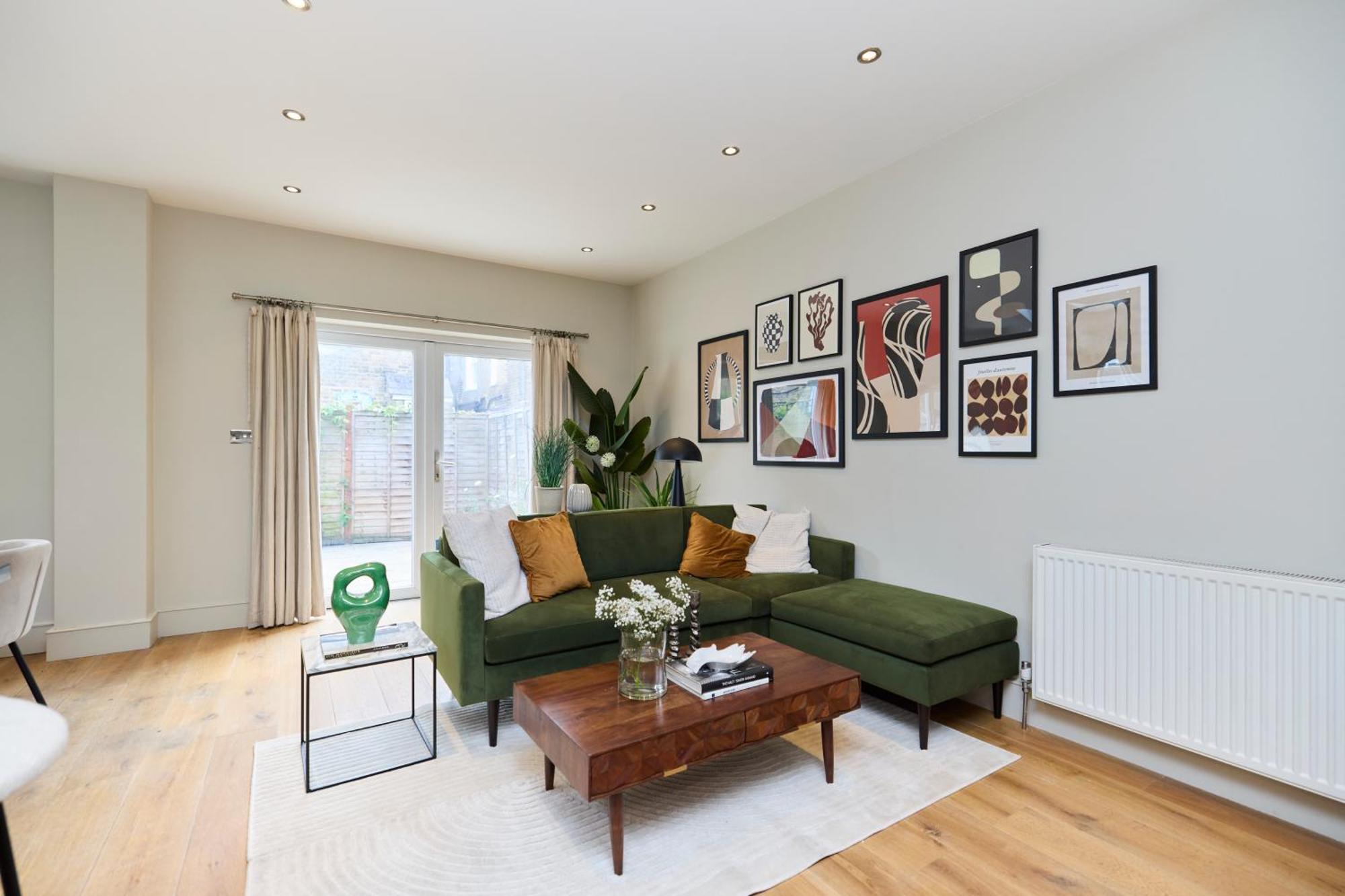 The Fulham Wharf - Glamorous 2bdr Flat With Garden Apartment *