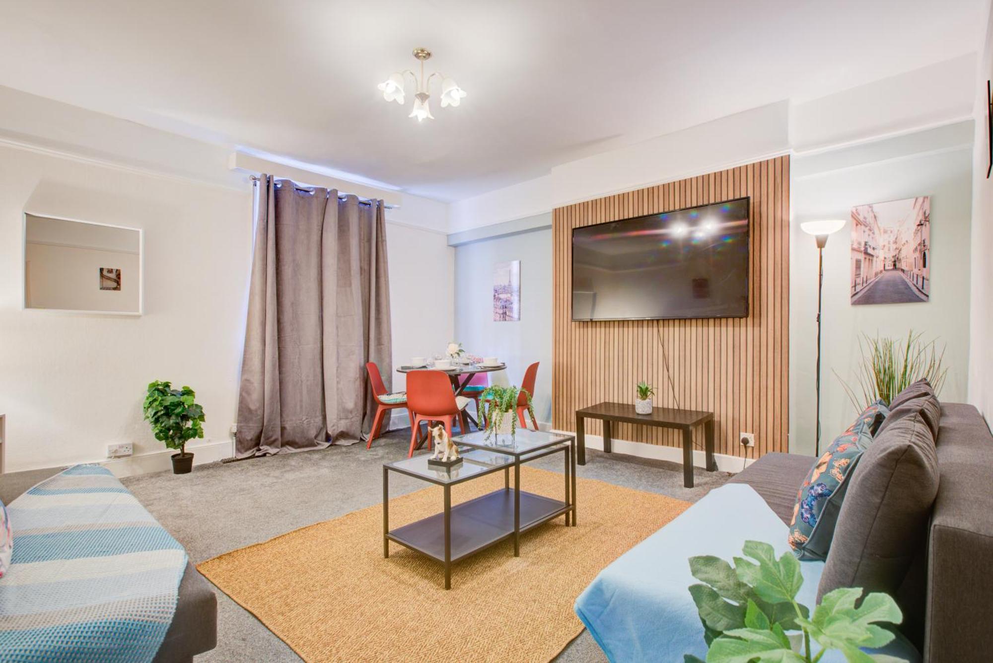Apartment 2 Bedroom And Living Edgware Road, Central