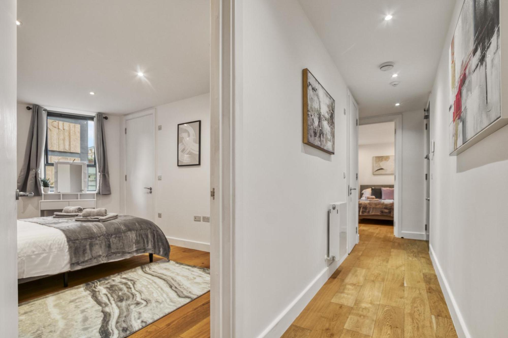 Apartment A Vibrant 2 Bed & 2 Bath In Old Street Zone 1 London