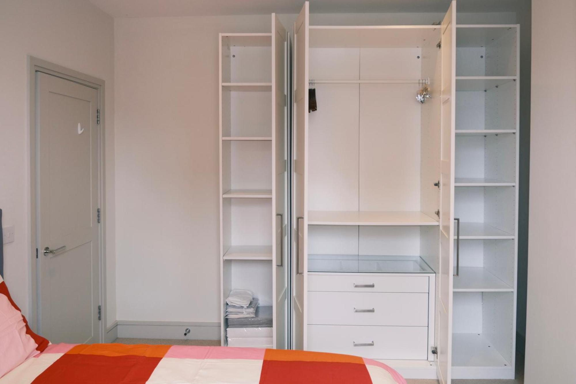 Spacious Duplex Flat West For Families & Groups Apartment London