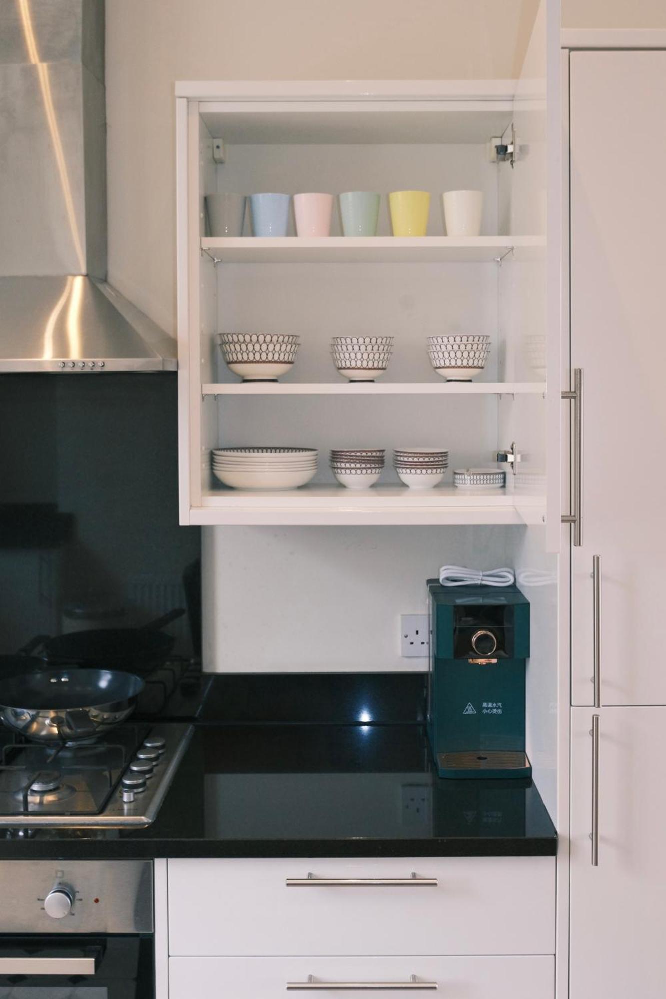 Spacious Duplex Flat West For Families & Groups Apartment London