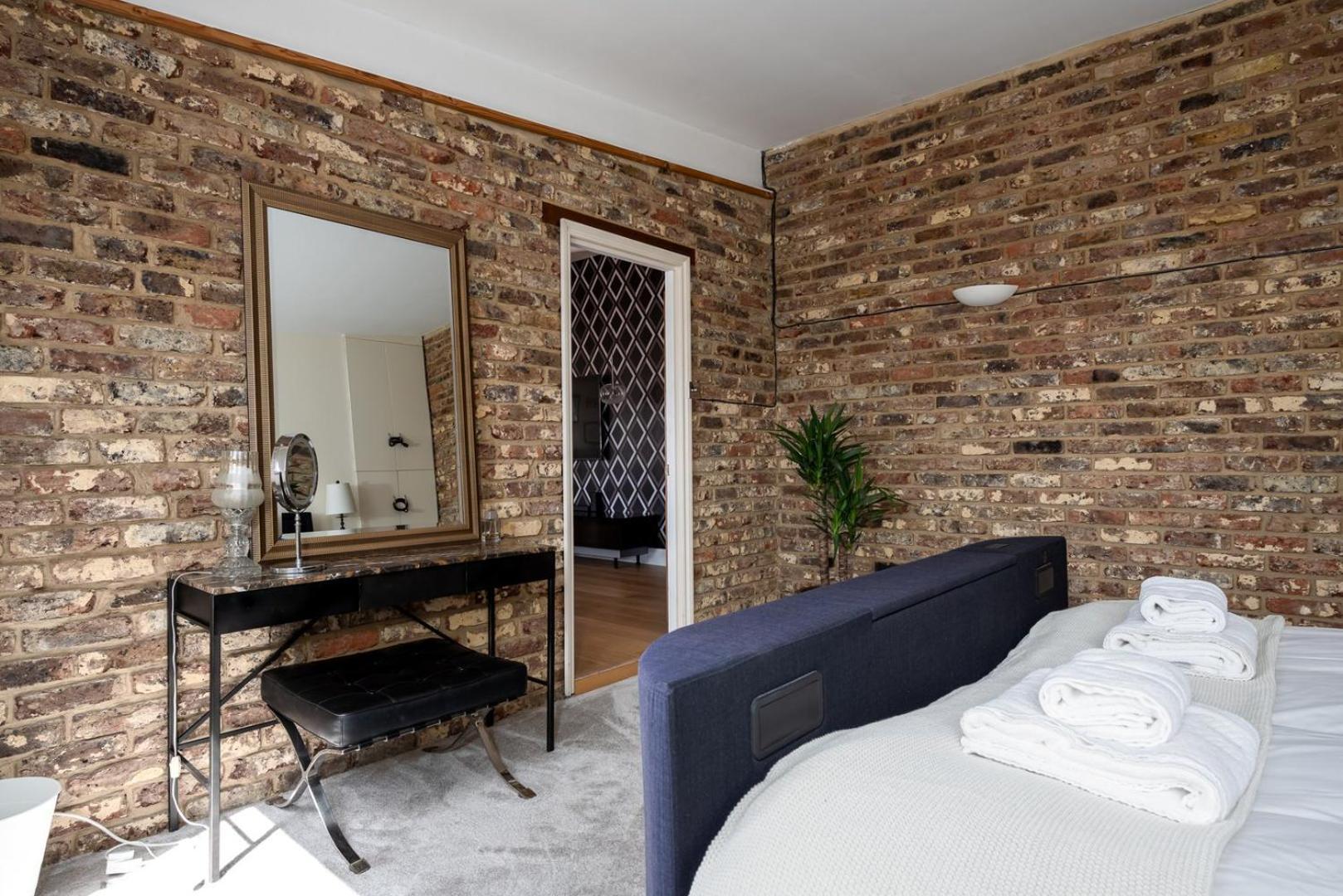 Apartment Guestready-trendy Penthouse With Terrace In