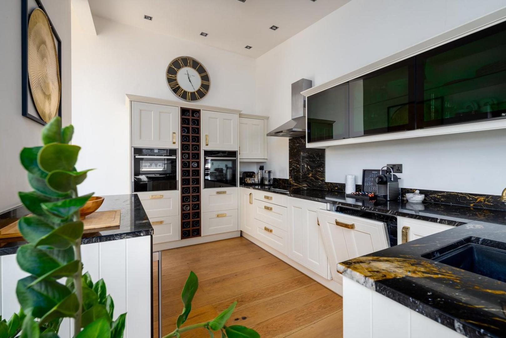 Guestready-trendy Penthouse With Terrace In Apartment