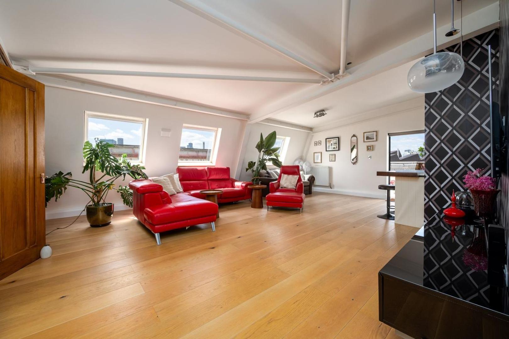 Apartment Guestready-trendy Penthouse With Terrace In *