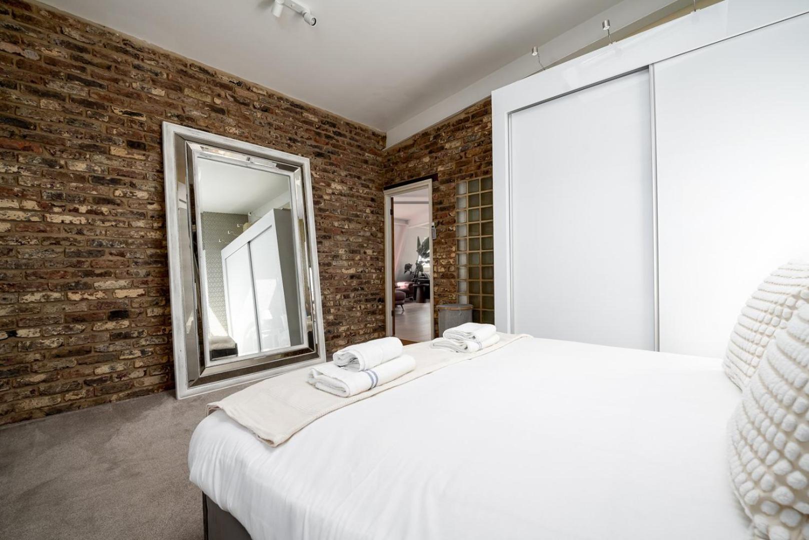 Apartment Guestready-trendy Penthouse With Terrace In