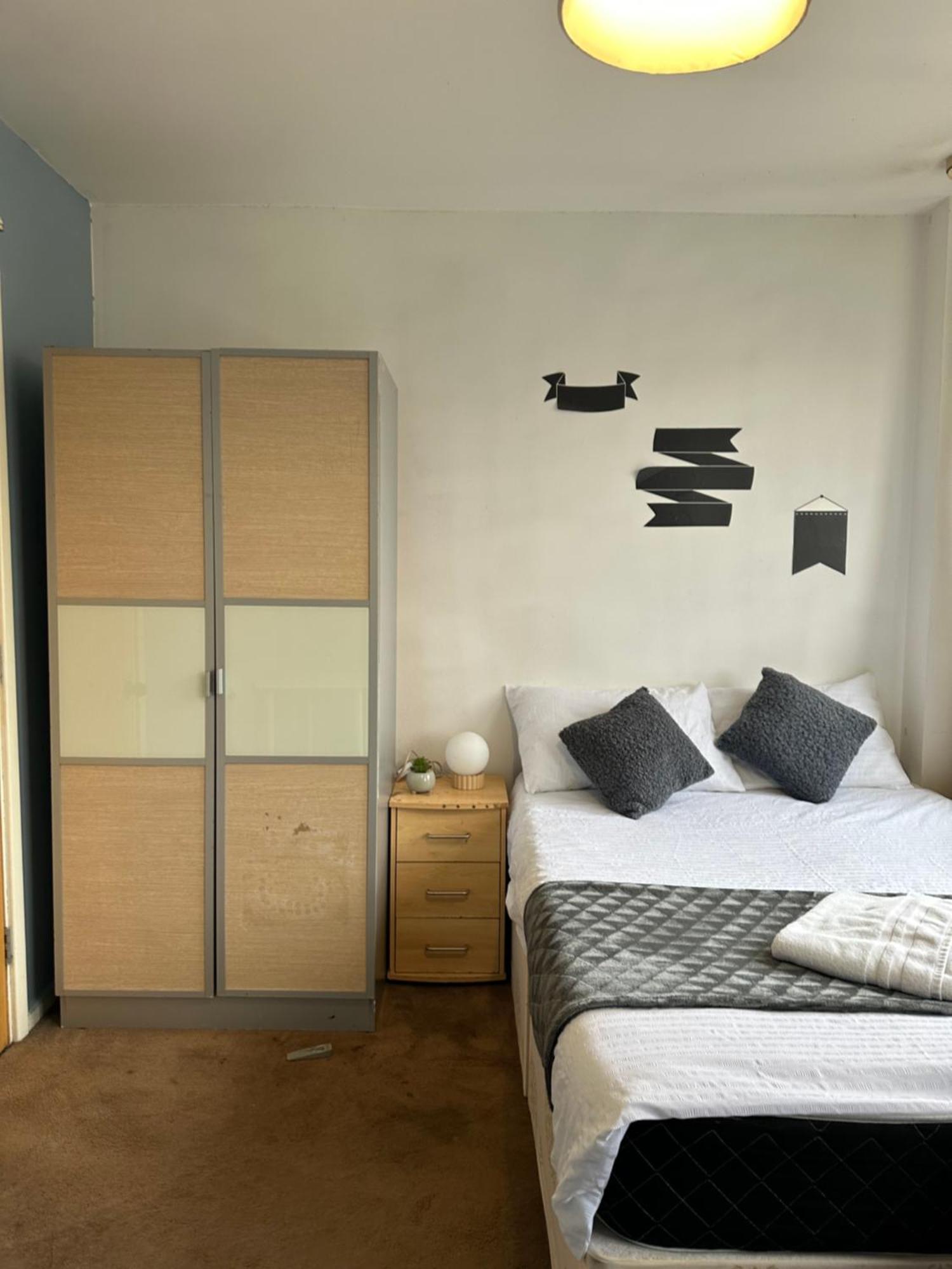 Homestay Luxury In Central London!6 Bedroom With 2 Bath & Separate Wc!