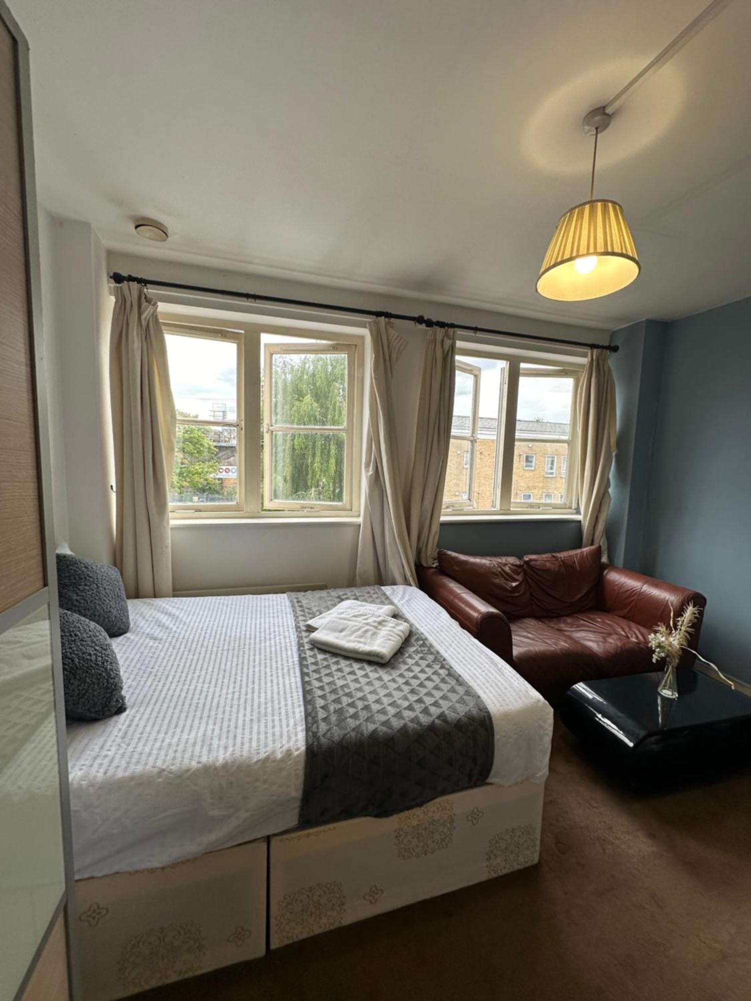 Luxury In Central London!6 Bedroom With 2 Bath & Separate Wc! London