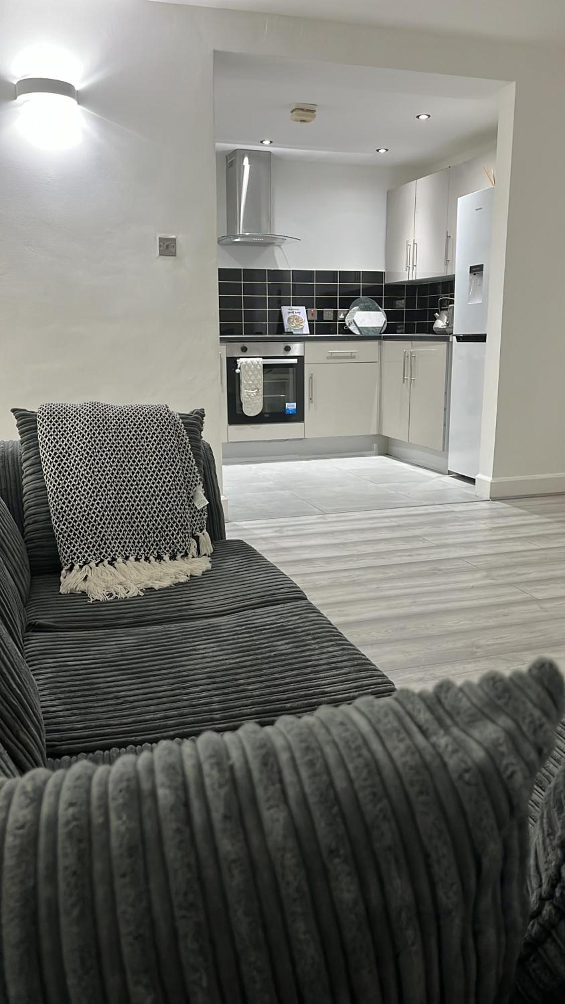 Grand Luxury City * London