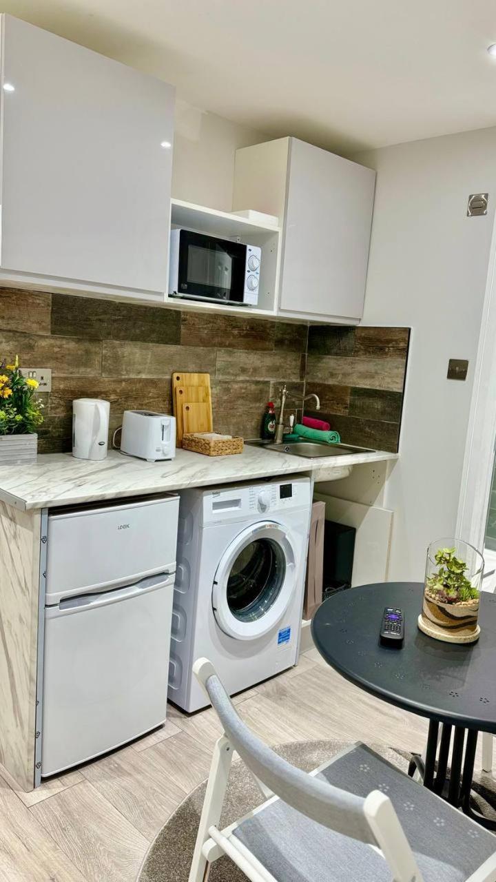 Apartment One Bedroom In Camden *
