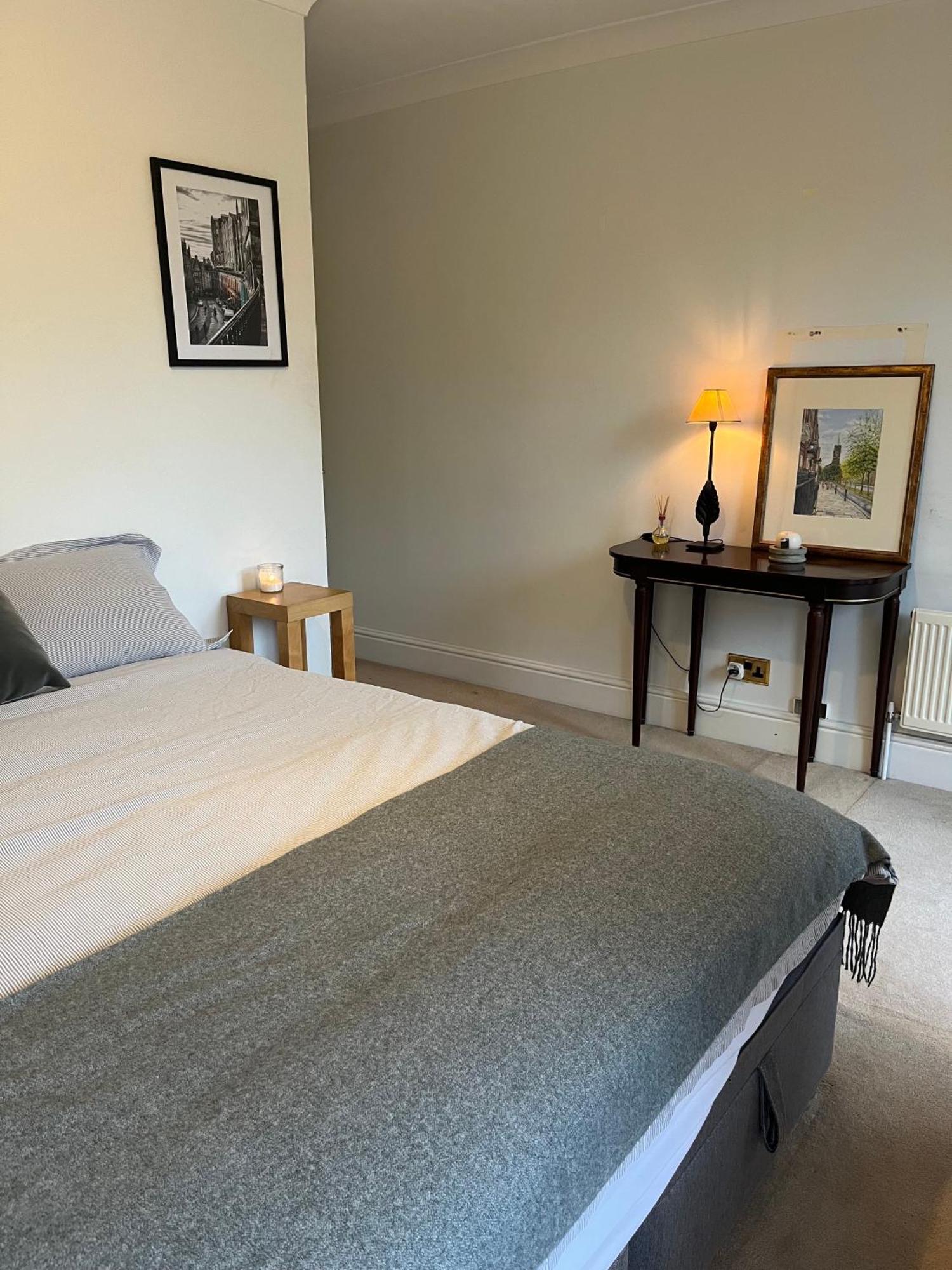 Privatunterkunft Bedroom With Private Terrace *