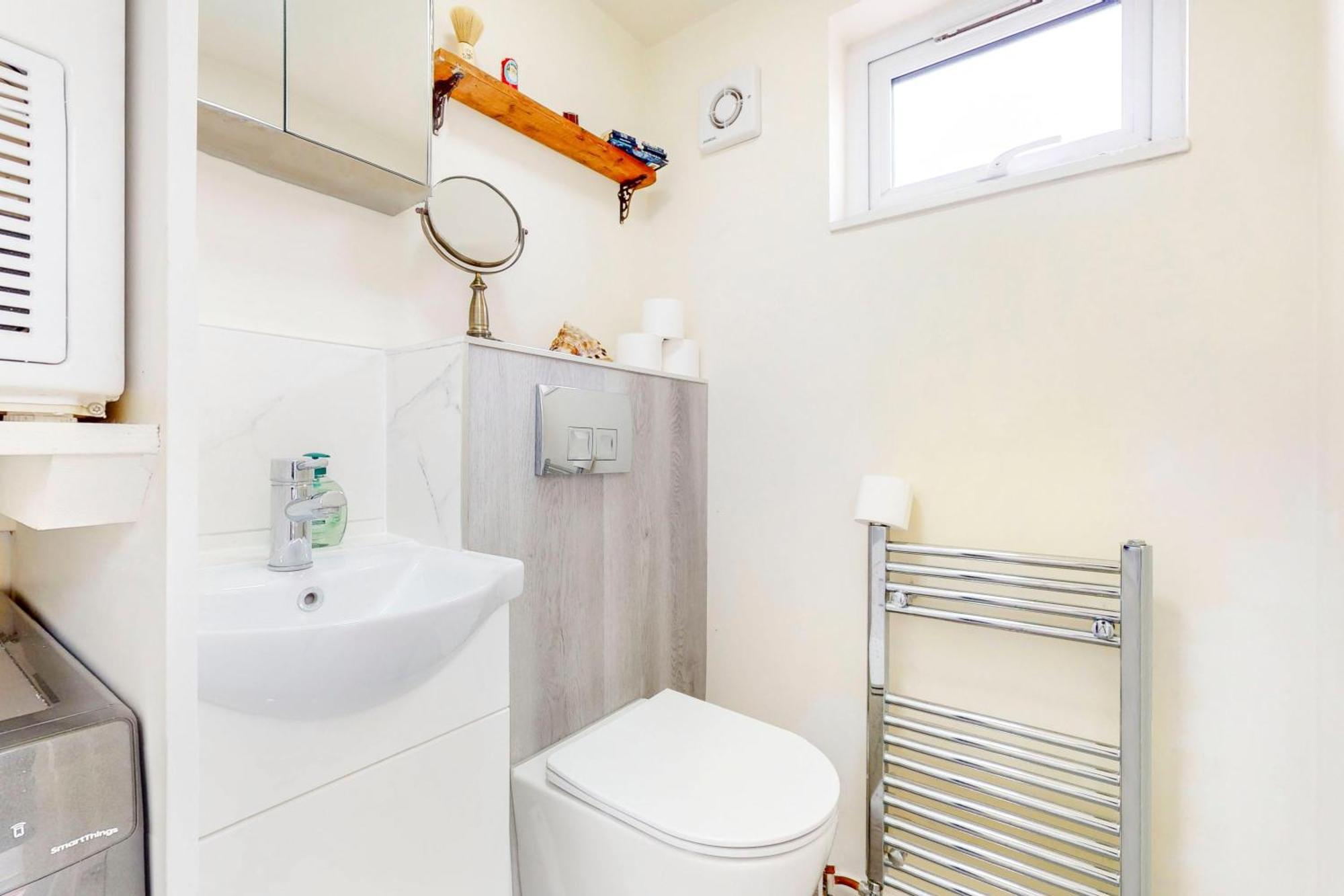 2bed With Free Parking & An Aircon - 40min To Centre Londres