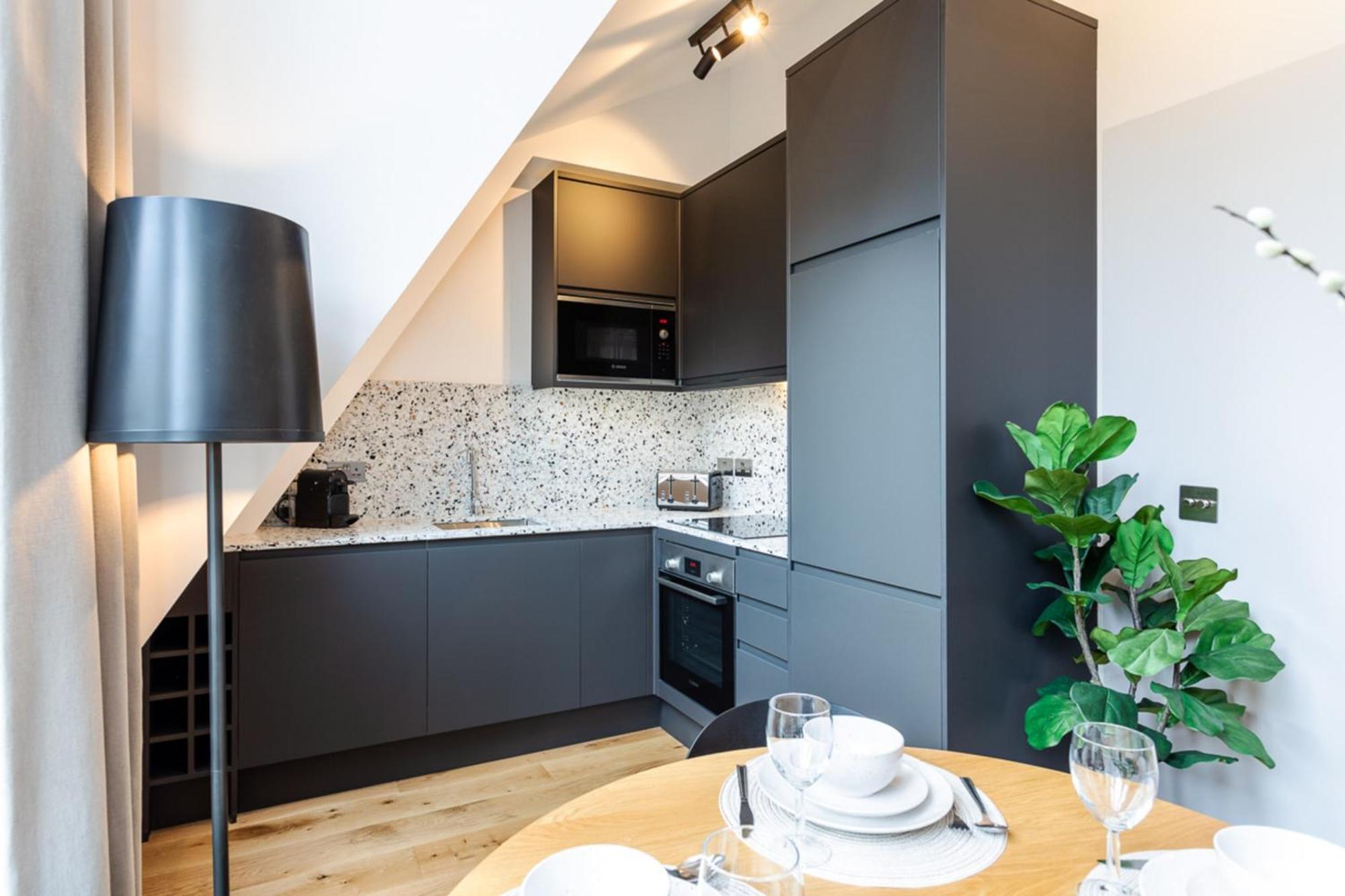 Apartment Coleherne Road X