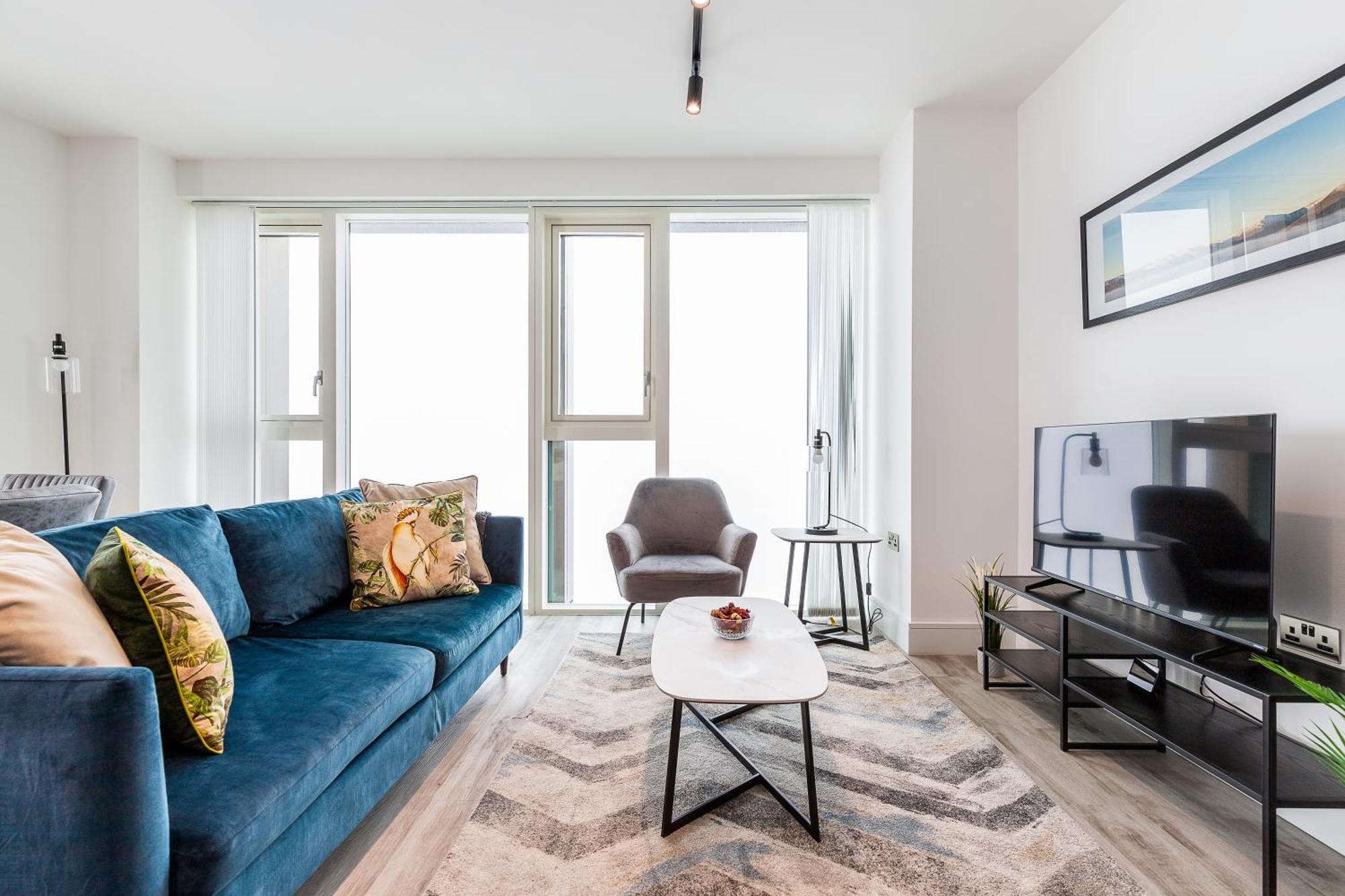 Icon Tower Apartment *