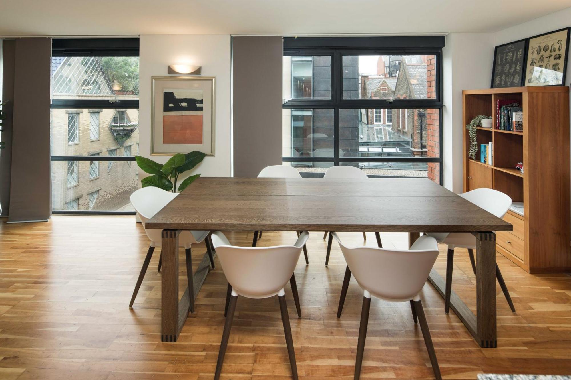 Superfast Broadband 2bd Flat Farringdon London