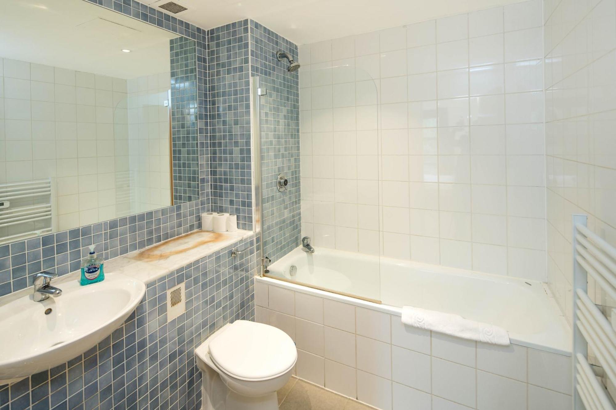 Superfast Broadband 2bd Flat Farringdon London