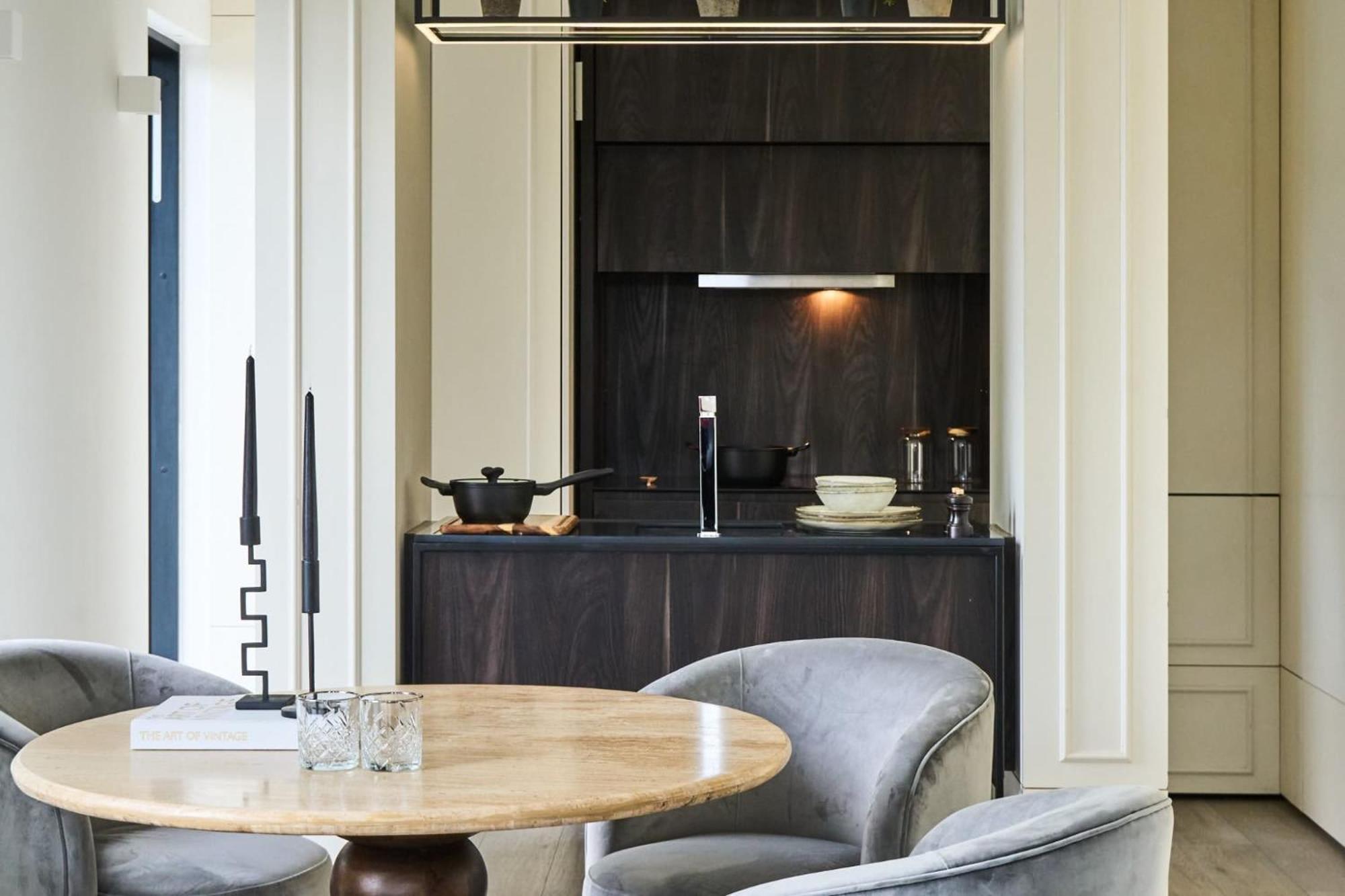 Luxury West Living In Loftus Road * London