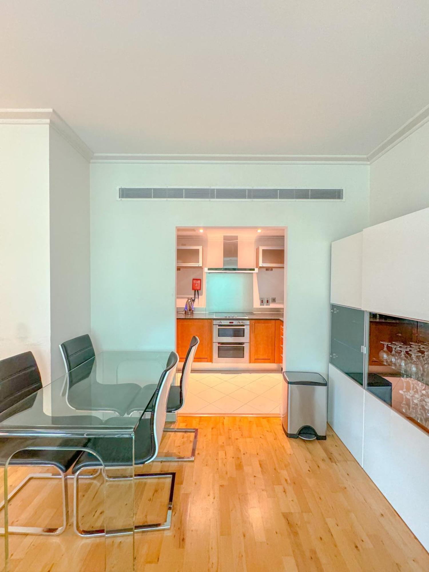 Horizon Canary Wharf Apartments Apartamento *