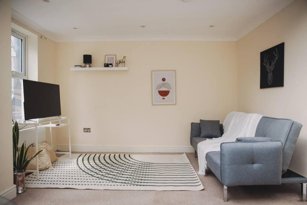 3 Bed Flat With Balcony Apartamento Londres