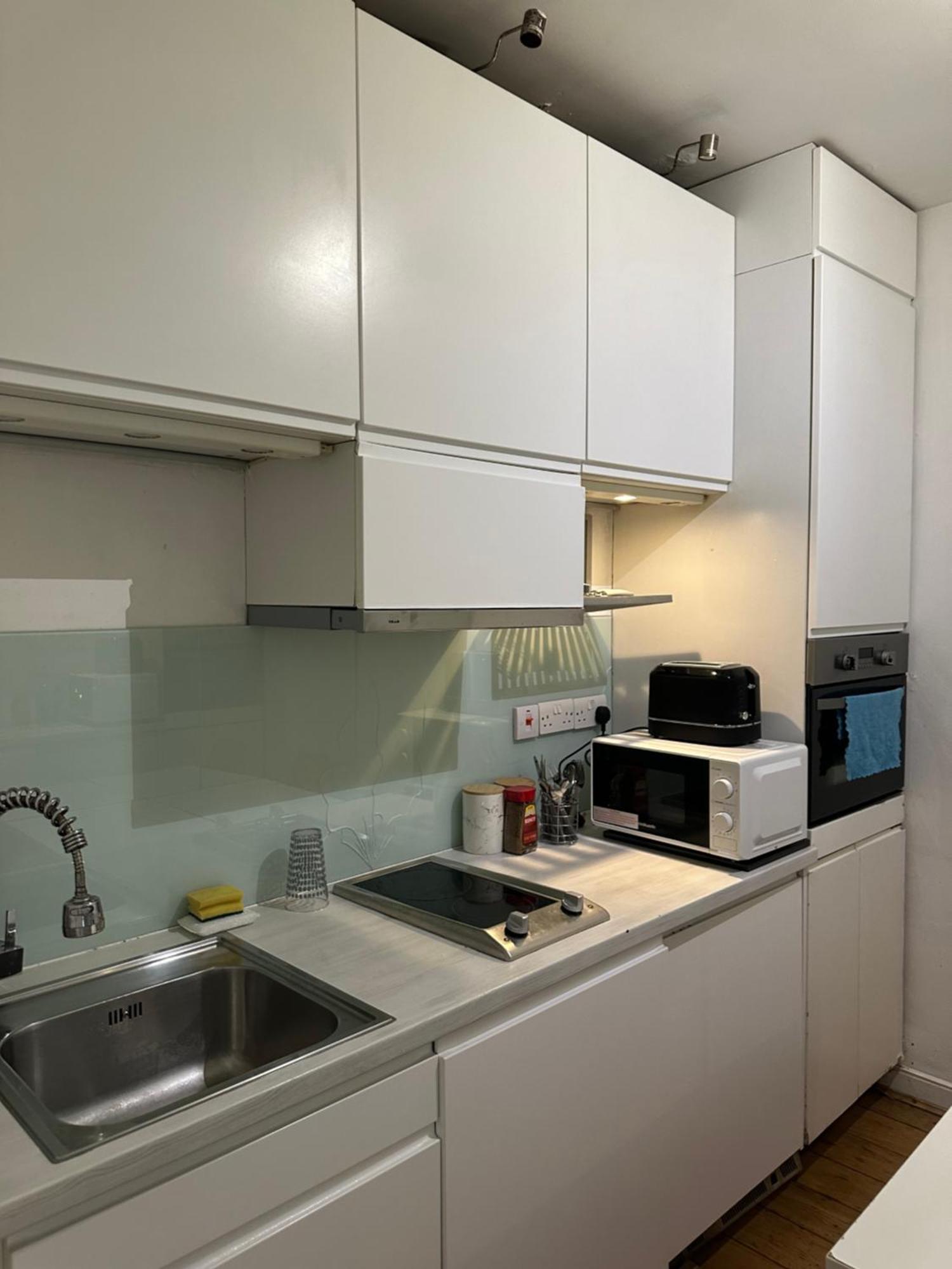 2 Bedroom Flat In Kingscross, St Pancras! 6 People London