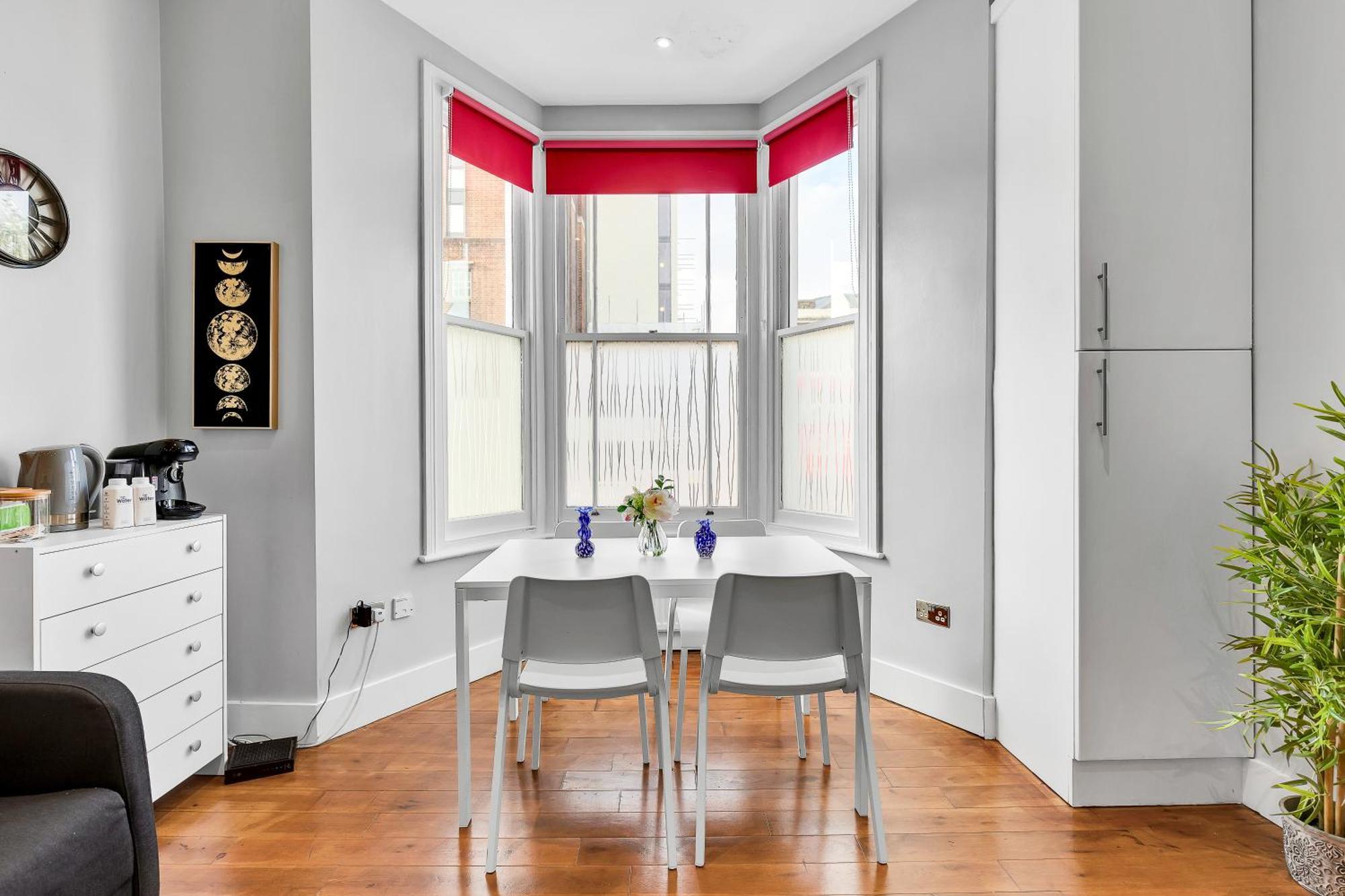 Apartment Stylish & Modern St Johns Hill *