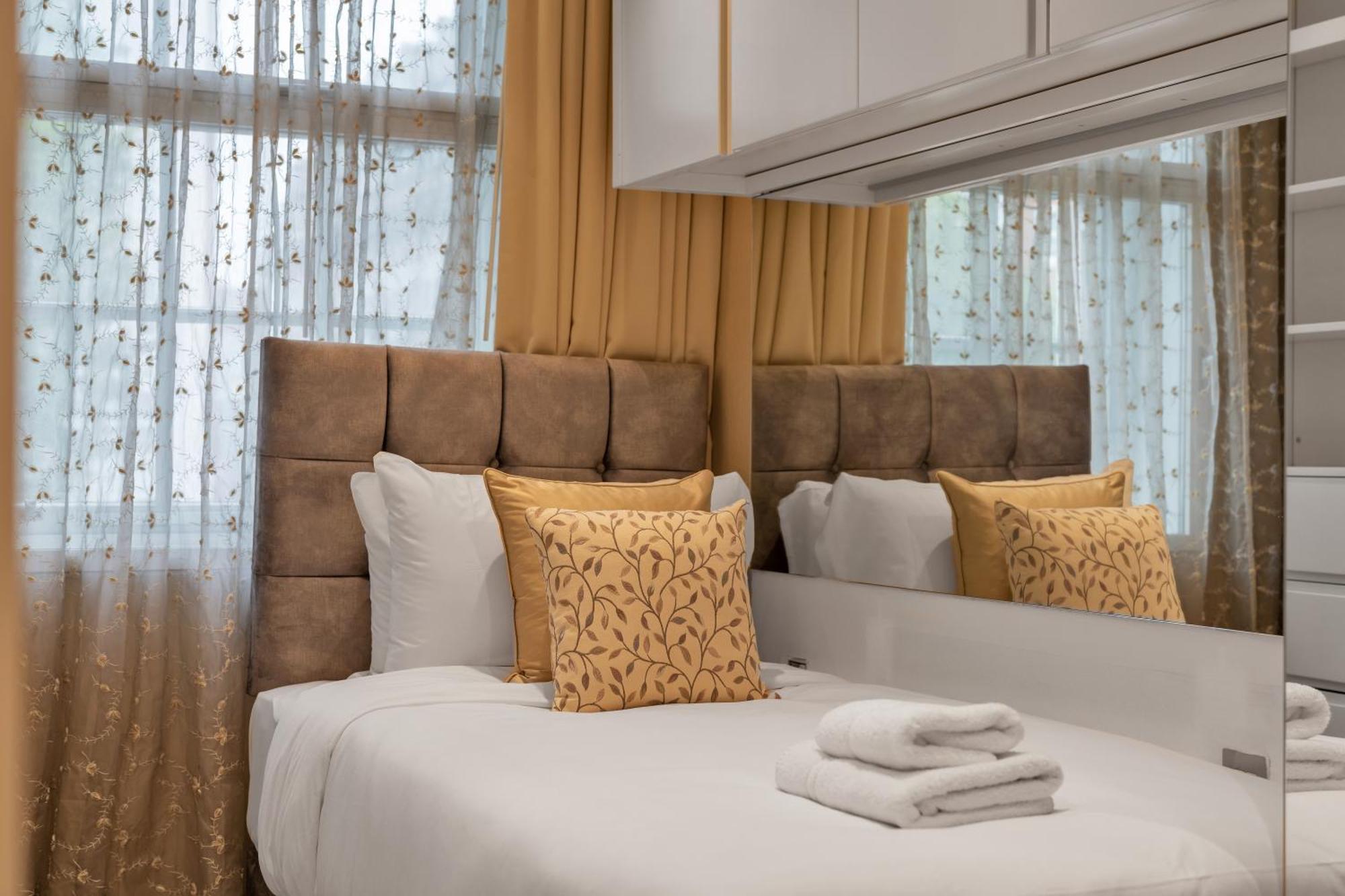 The Baker Residences Apartment