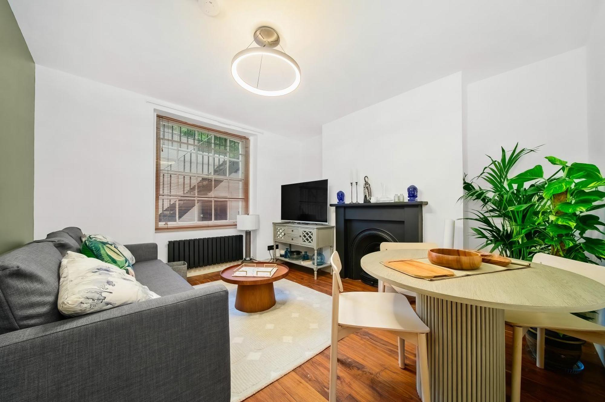 Apartment Hyde Park 2 Bedroom