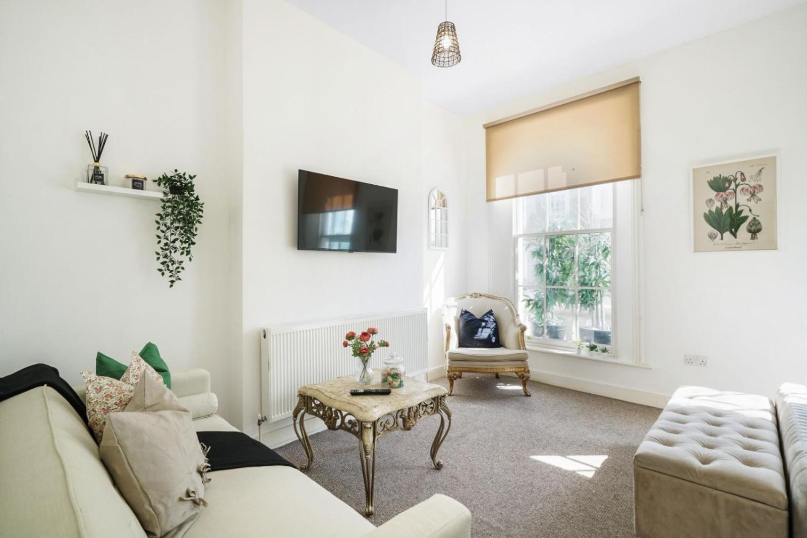 Livestay Studio In Westminster Apartment London