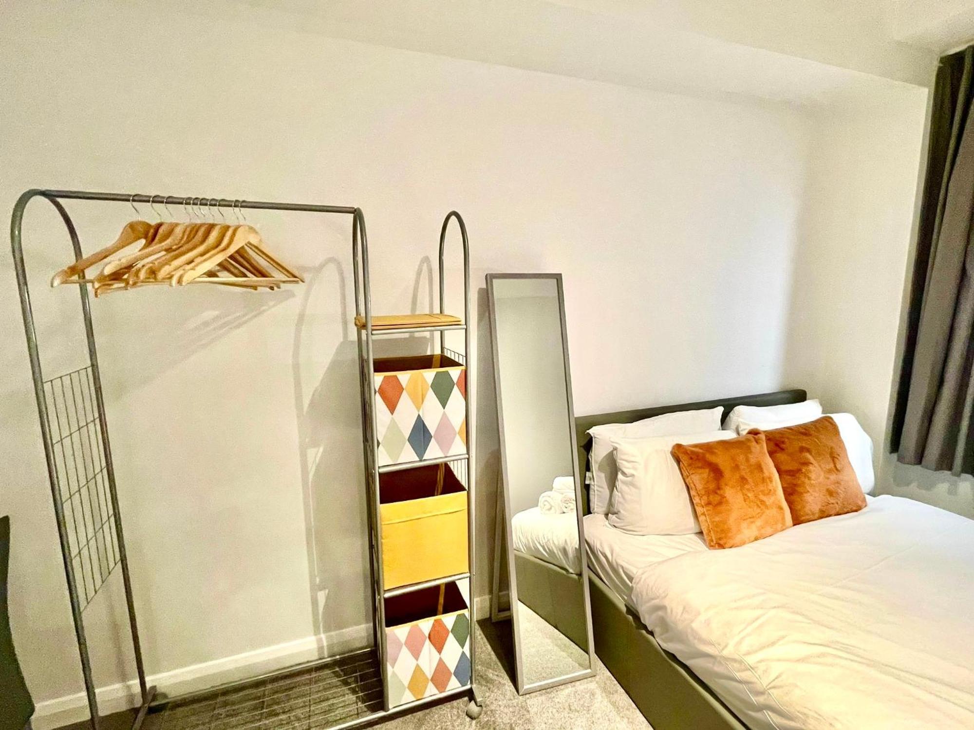 Modern Studio, Prime Location, Stunning View * London