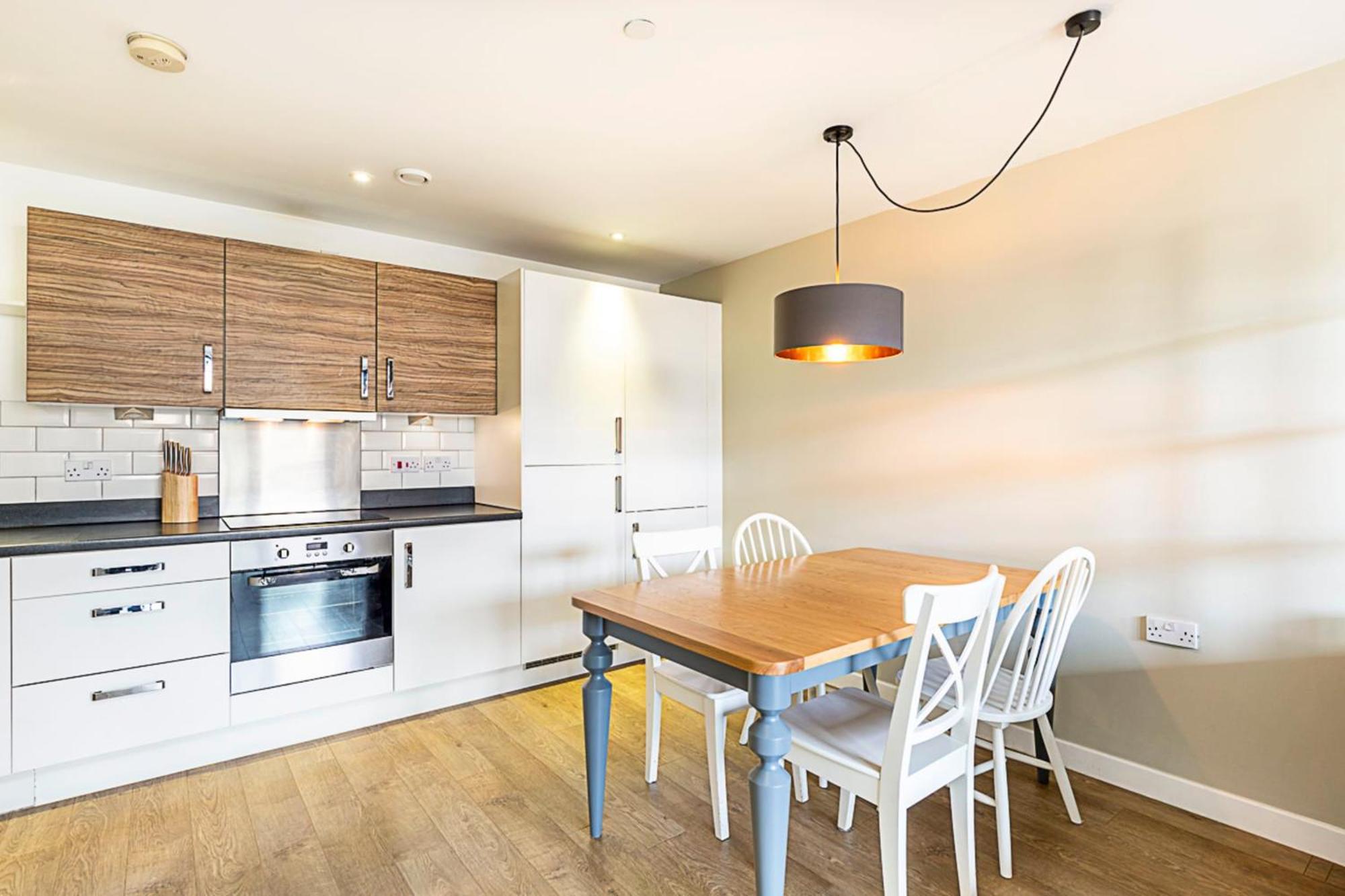 Stylish East Apartment *