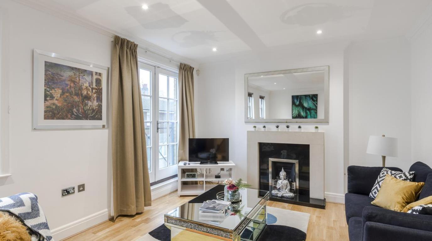 Lovely 2-bed House In Knightsbridge Holiday home London