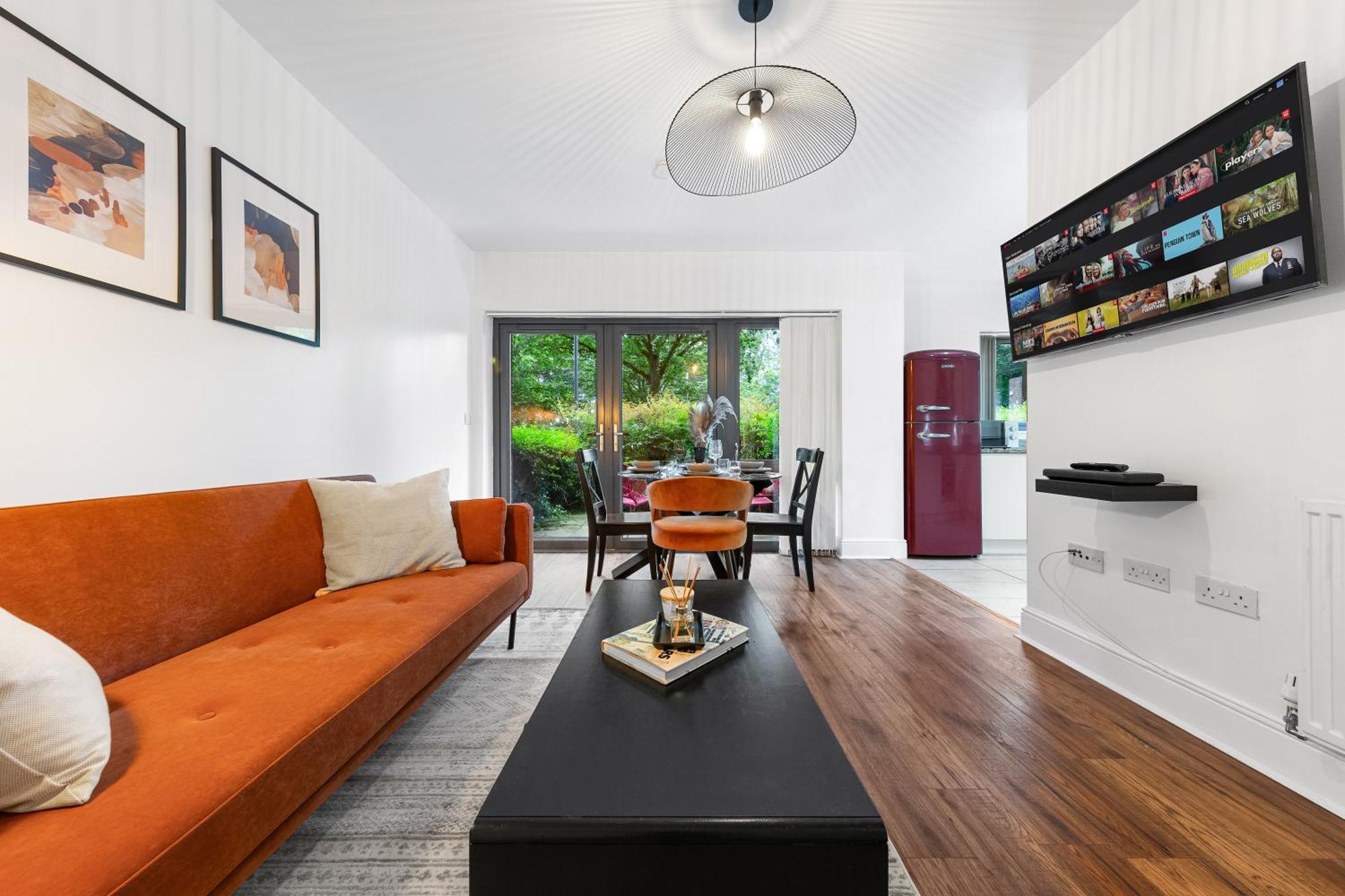 Apartment Modern 2 Bedroom In Uxbridge Free Parking *