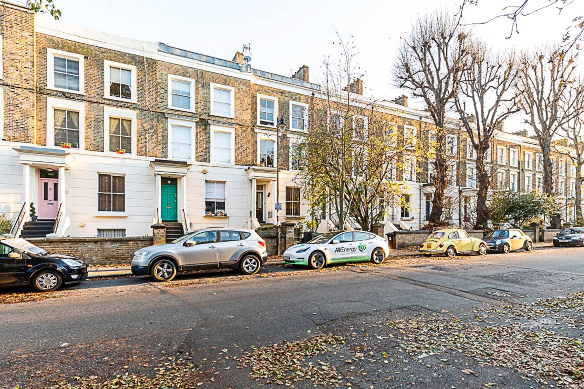 Colourful And Cosy In De Beauvoir Town * London