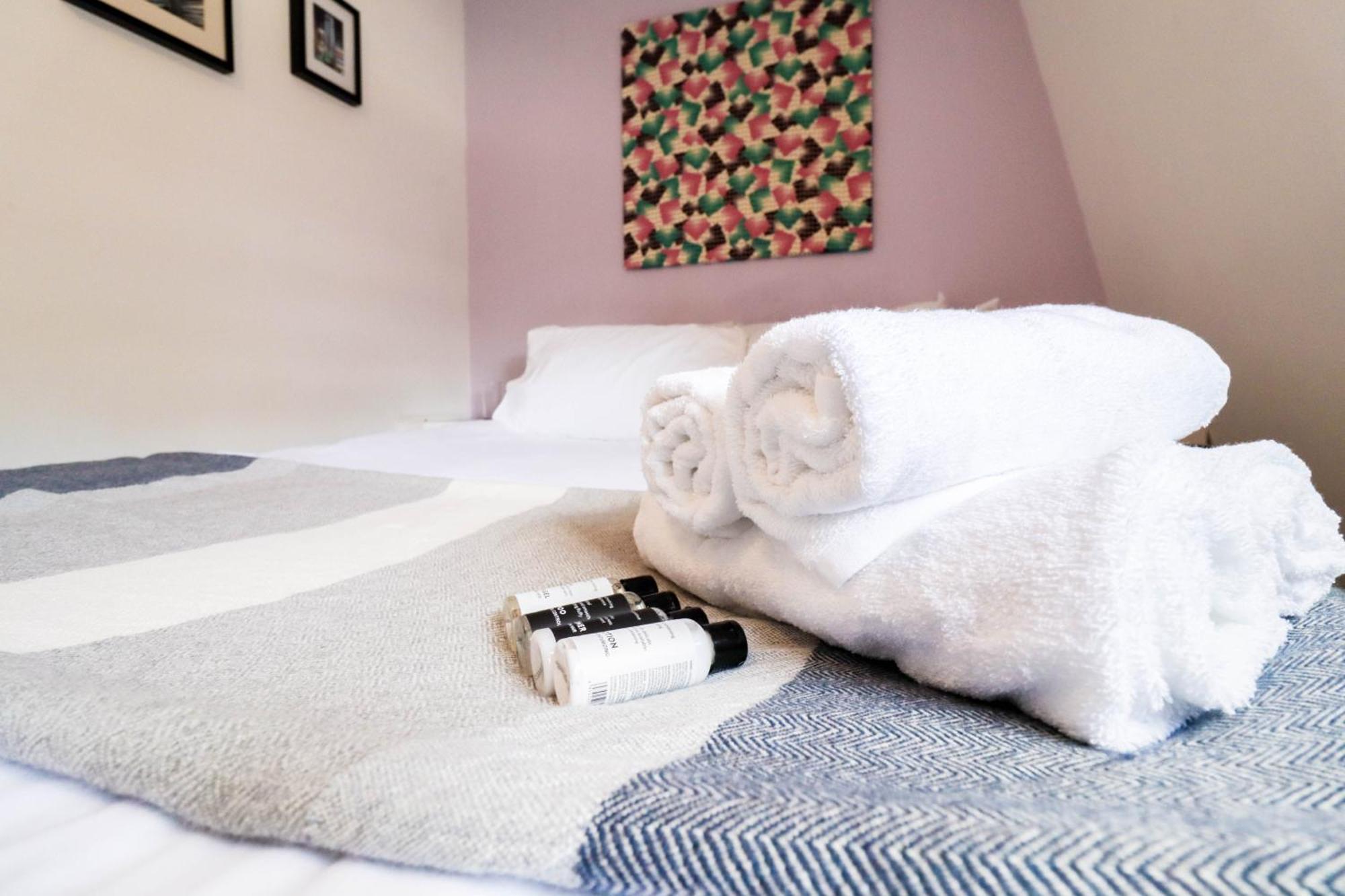 1 Bed Near Regents Park Apartment