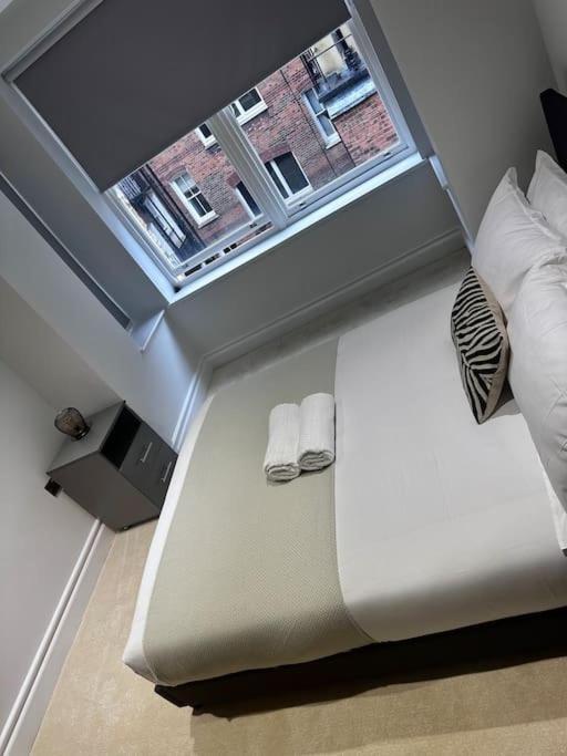 Beautiful 3bed3bath Kensington Apartment London