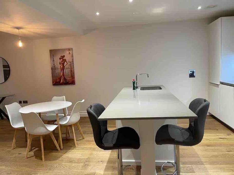 Beautiful 3bed3bath Kensington *