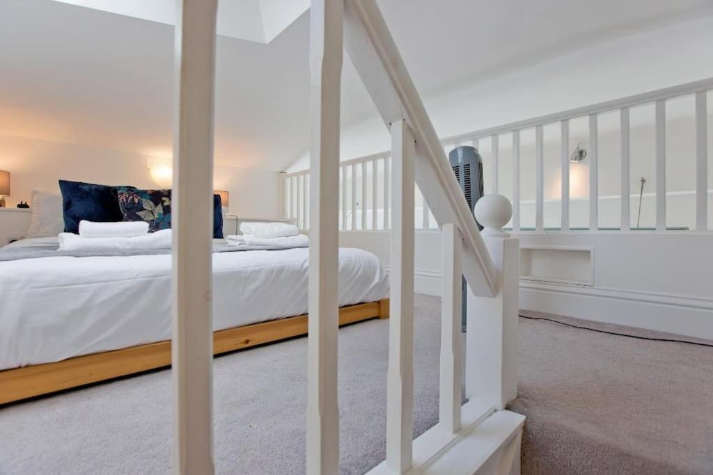 Apartment Cosy 2 Bed Modern Mews - Kings Cross *