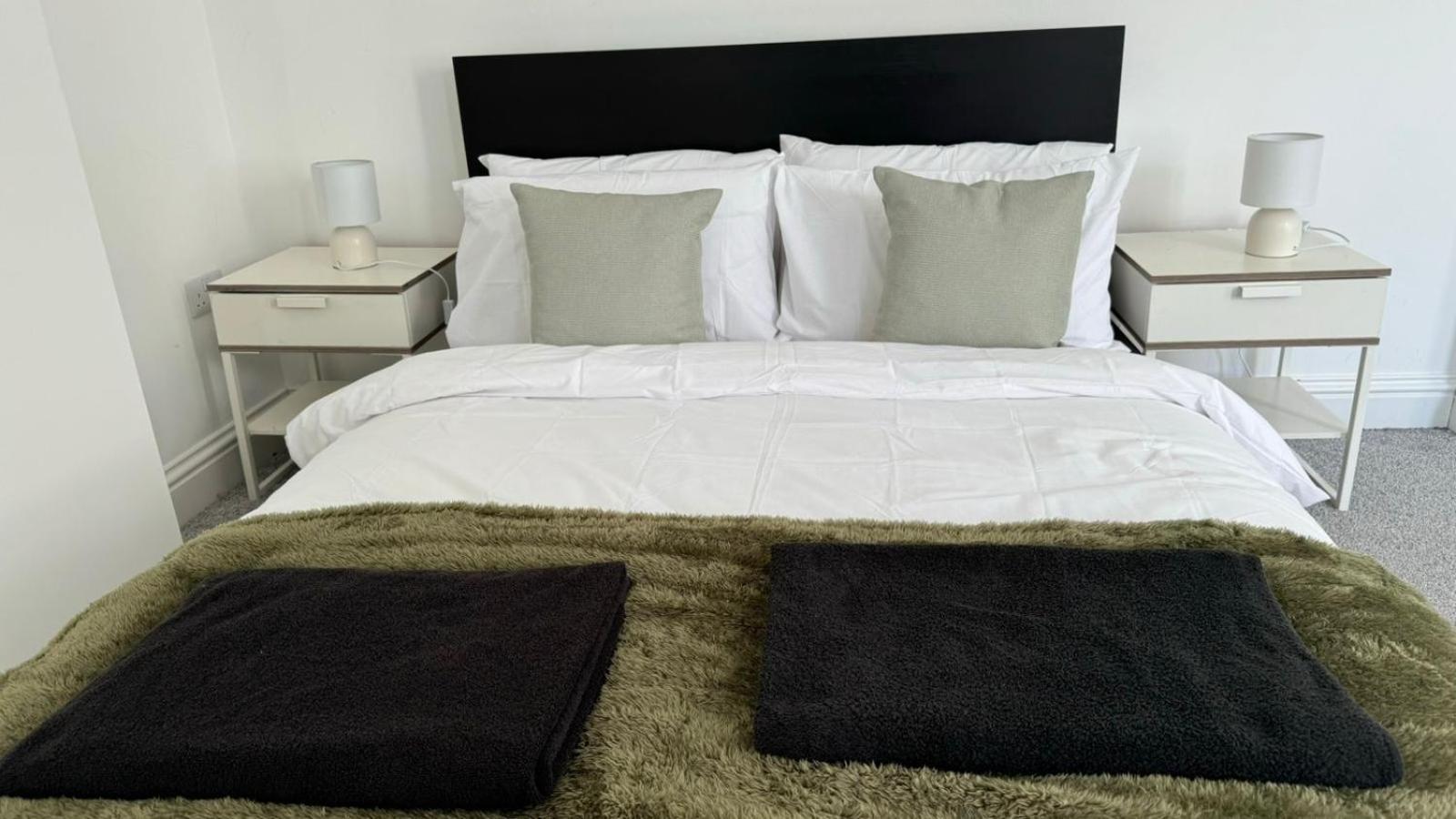 Comfortable - Only 6-mins Walk From Underground Station * London