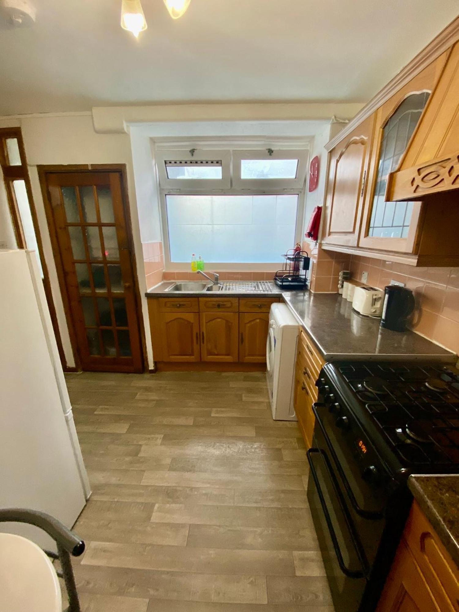 Apartamento Cosy 3 Bed Apt, Old Truman Brewery! Brick Lane, London, E1 Londres