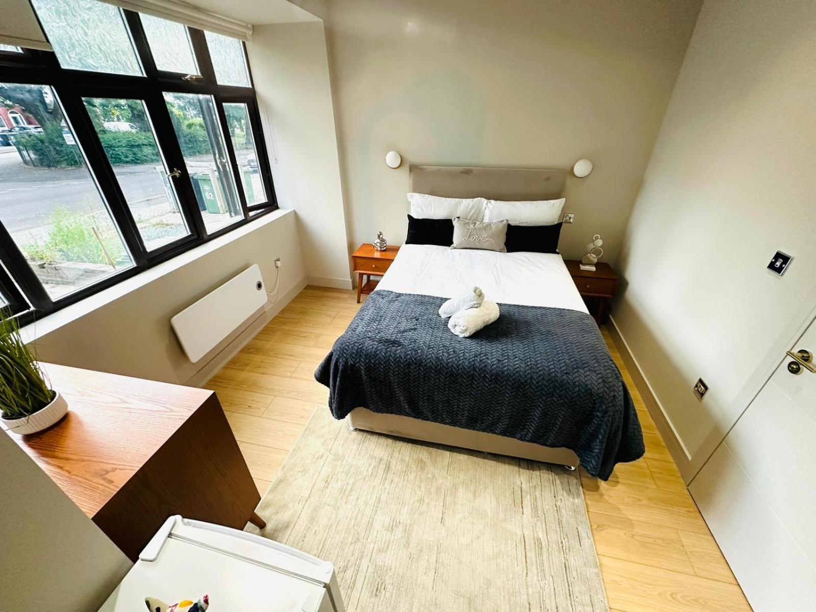 Ensuite Ii Great Location Close To Eye Guest house *