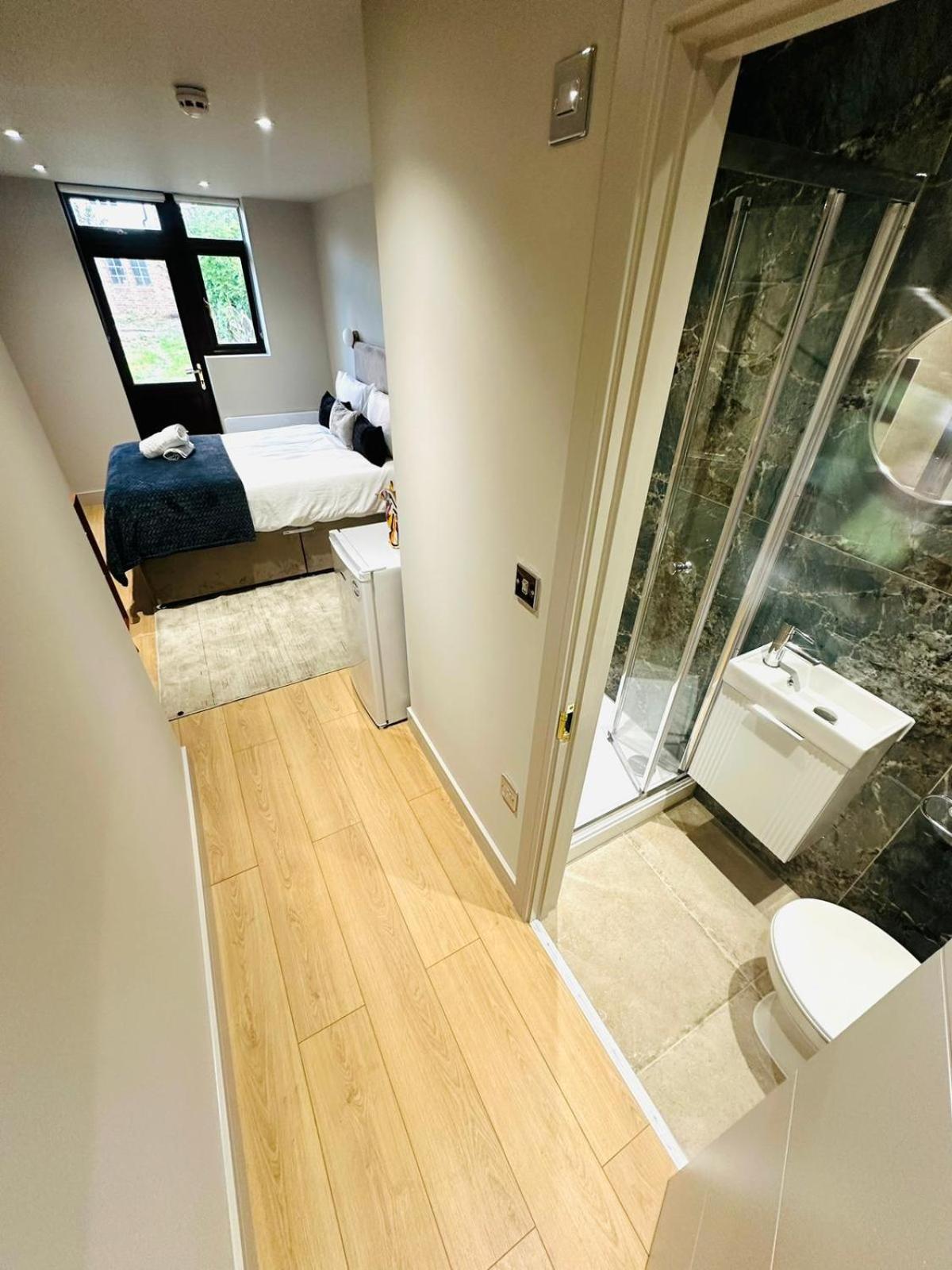 Guest house Ensuite Ii Great Location Close To Eye