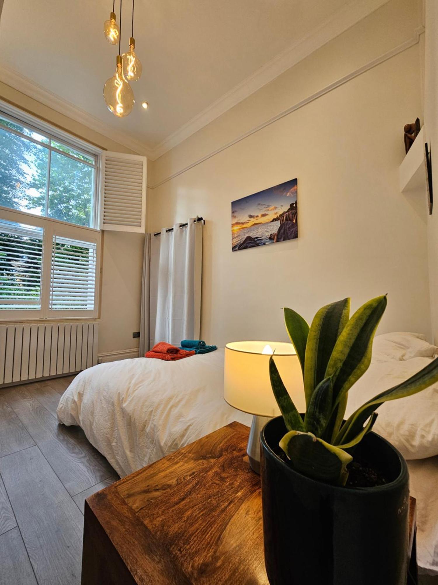 1 Bed Flat Near Little Venice And Paddington Apartment *