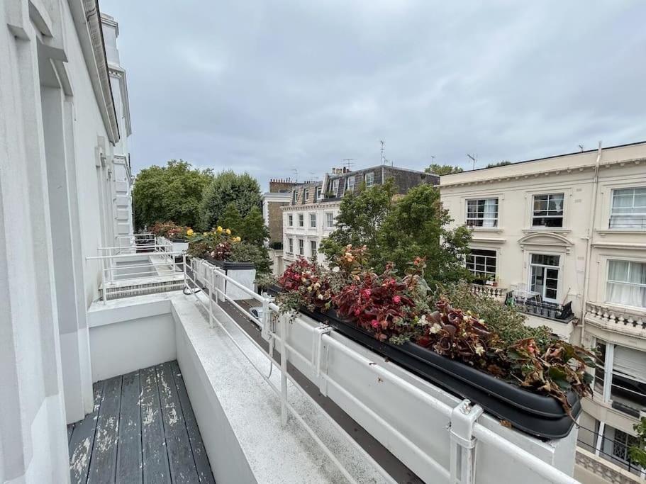 Elegant Penthouse In Prime Location Apartment *