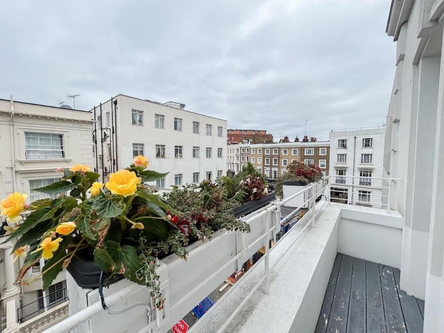 Elegant Penthouse In Prime Location Apartment *