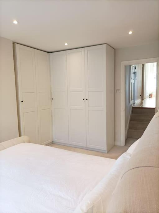 Modern And Cosy 2 Bedroom Flat In Notting Hill Apartment London