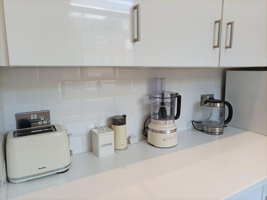 Modern And Cosy 2 Bedroom Flat In Notting Hill Apartment *