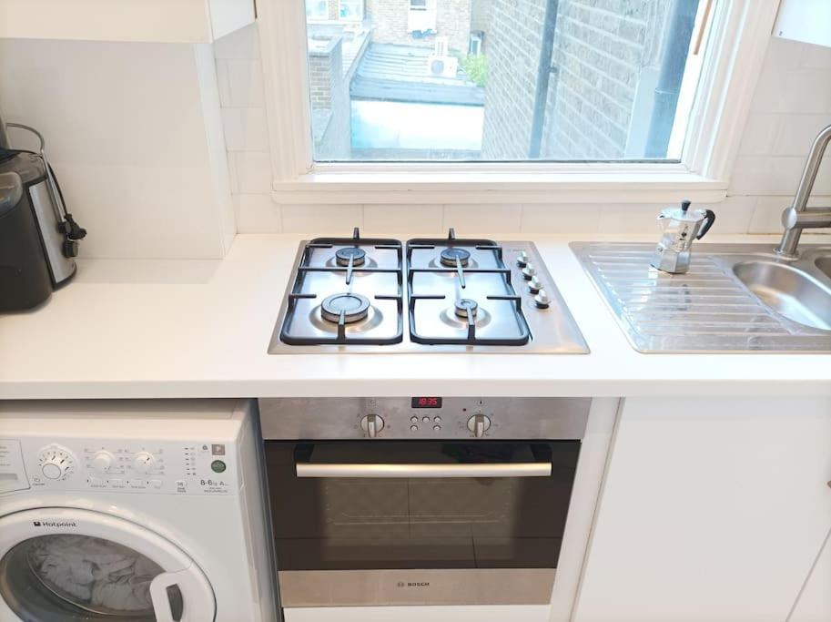 Modern And Cosy 2 Bedroom Flat In Notting Hill Apartment London