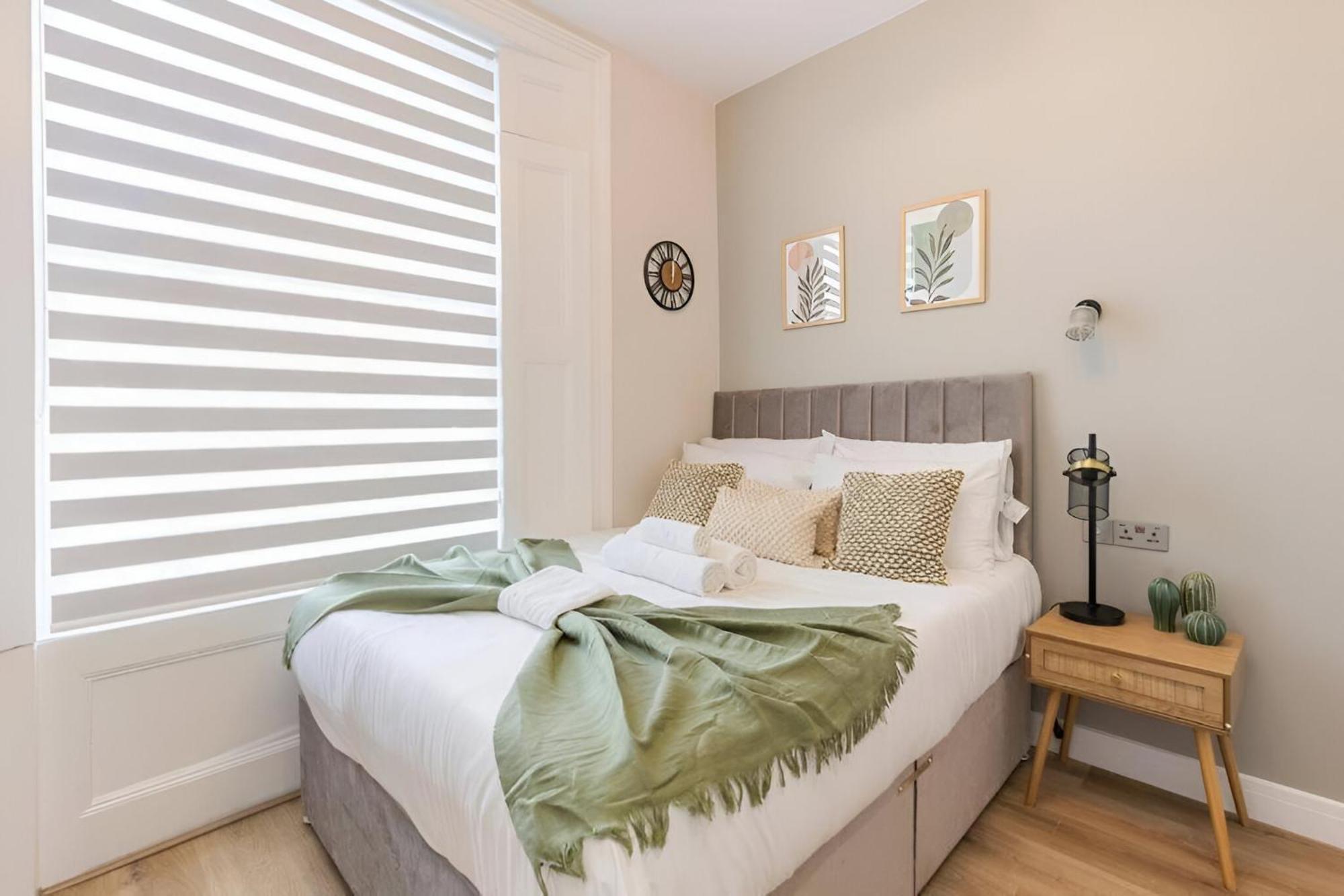 Apartamento Bright And Airy With Minimalist Charm *