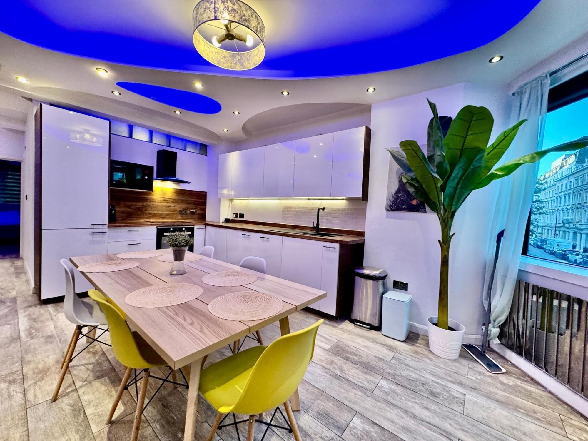 The One Hyde Park By Wild Apartment London