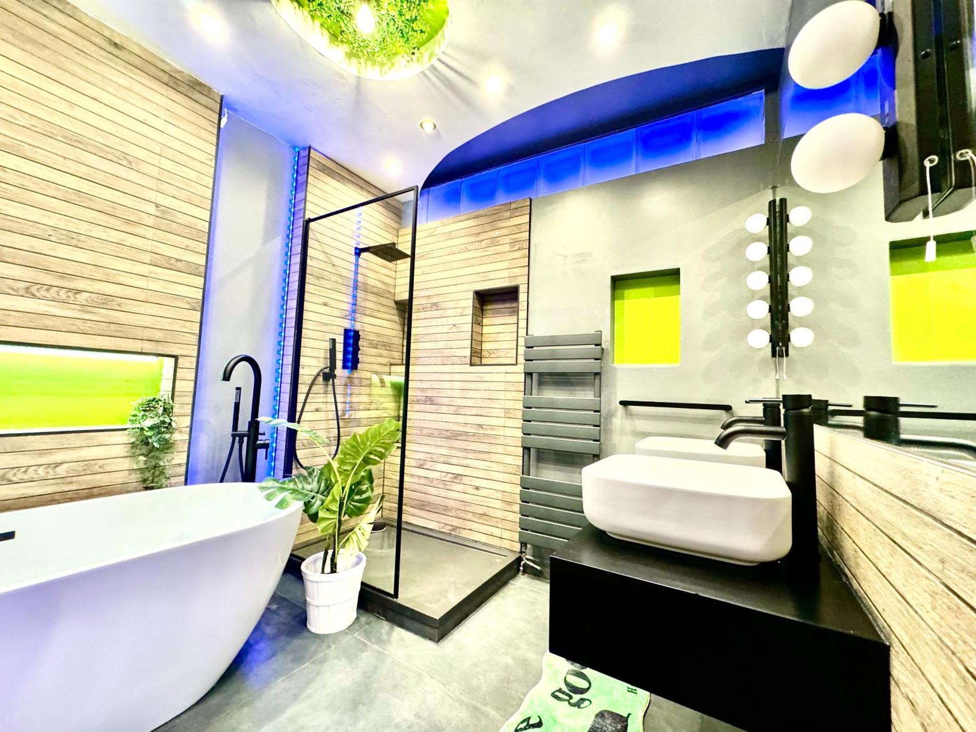Apartment The One Hyde Park By Wild *