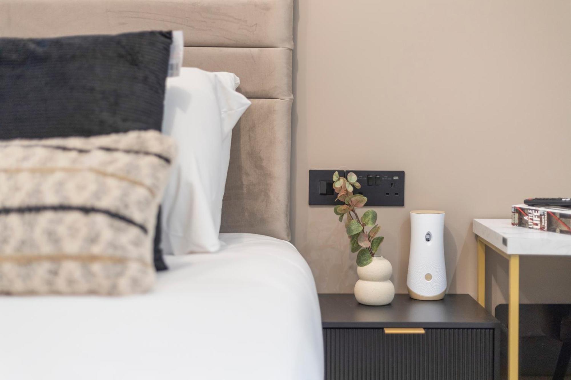 Apartment Urban Duo Escape: Trendy With Twin Beds *